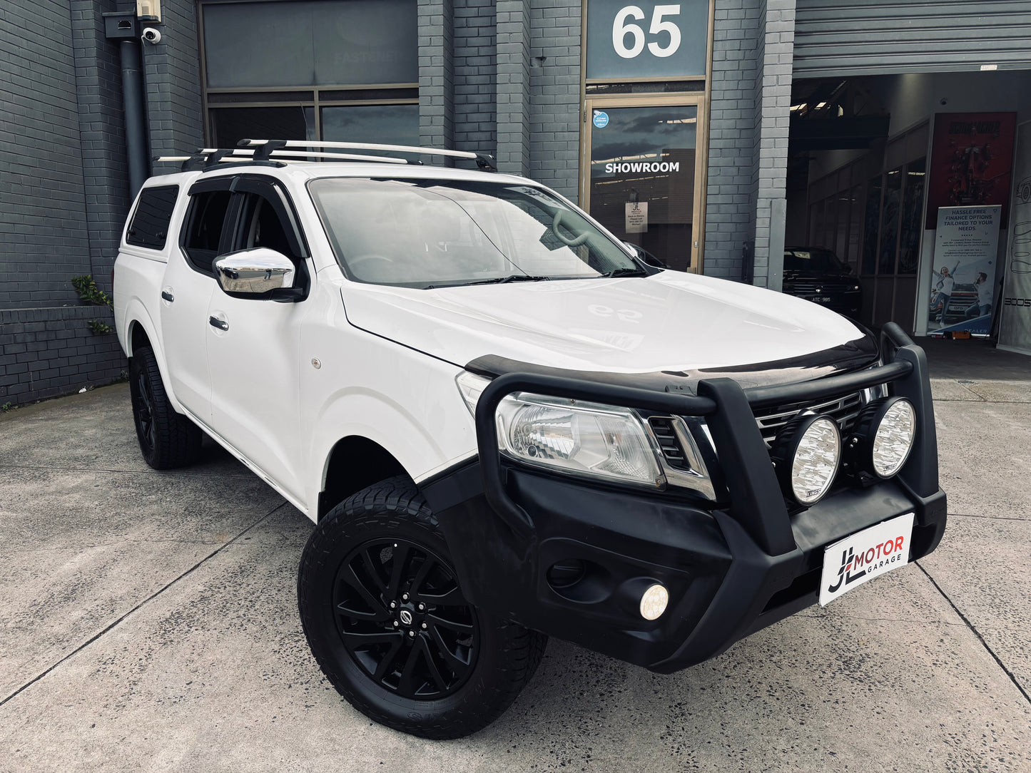 2015 Nissan Navara RX D23 Auto 4x4 Dual Cab