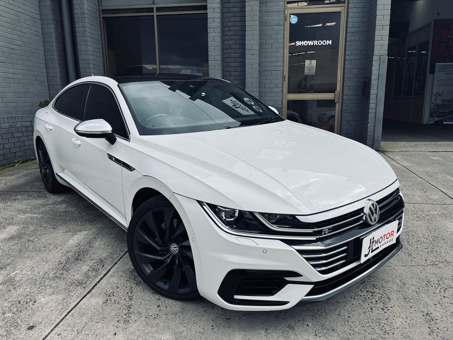 2017 Volkswagen Arteon 206TSI R-Line 3H Auto 4MOTION MY18