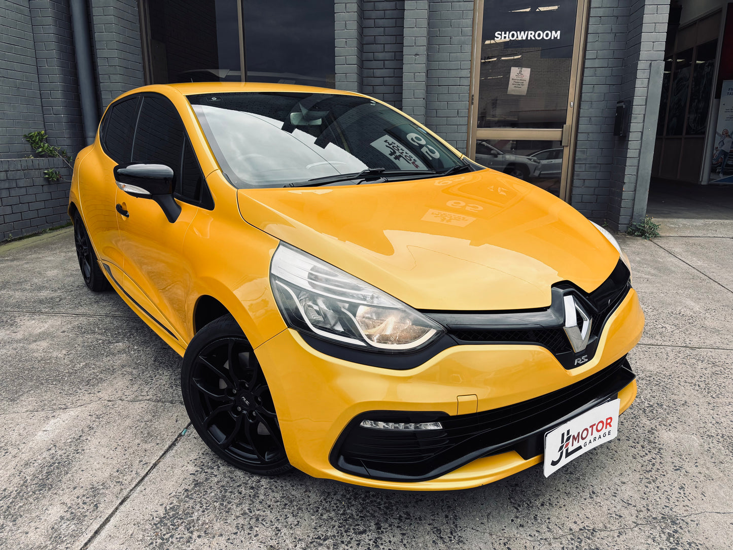 2016 Renault Clio R.S. 200 Sport Auto